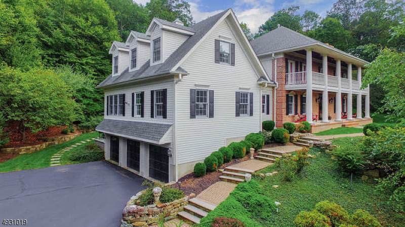 5 Beacon Hill Dr - Photo 1