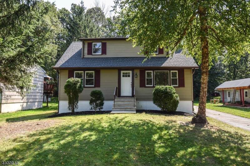 18 Brookwood Dr - Photo 1