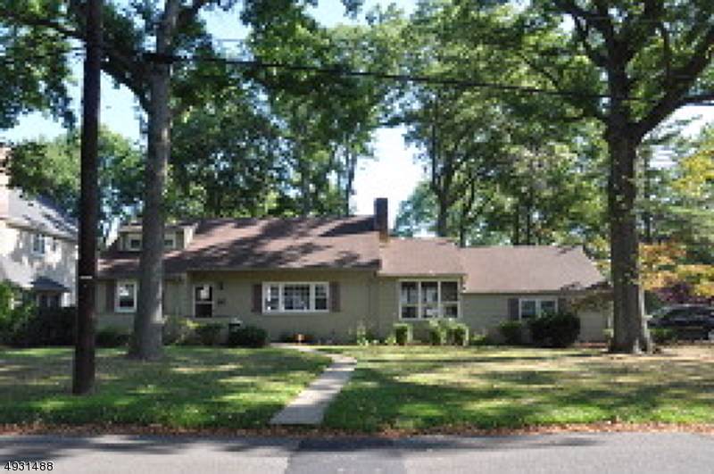 639 Salter Pl - Photo 1