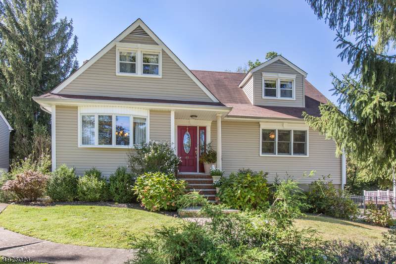85 S Mountain Ave - Photo 1