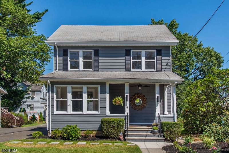 157 Parker Ave - Photo 1
