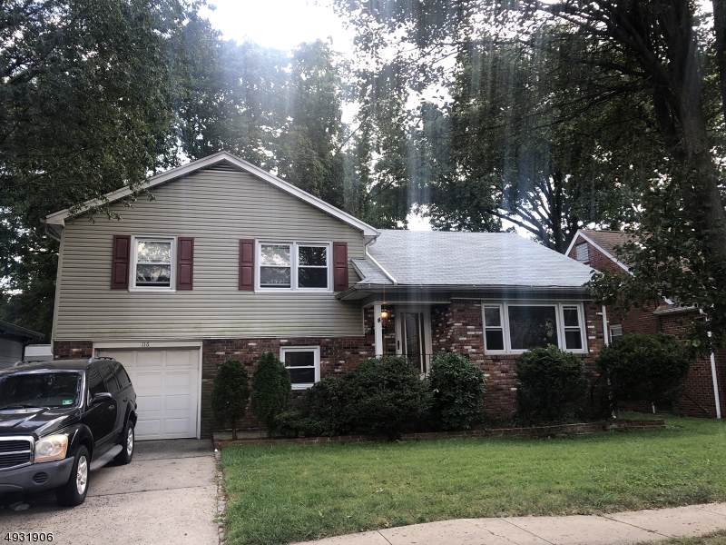 116 W King St - Photo 1