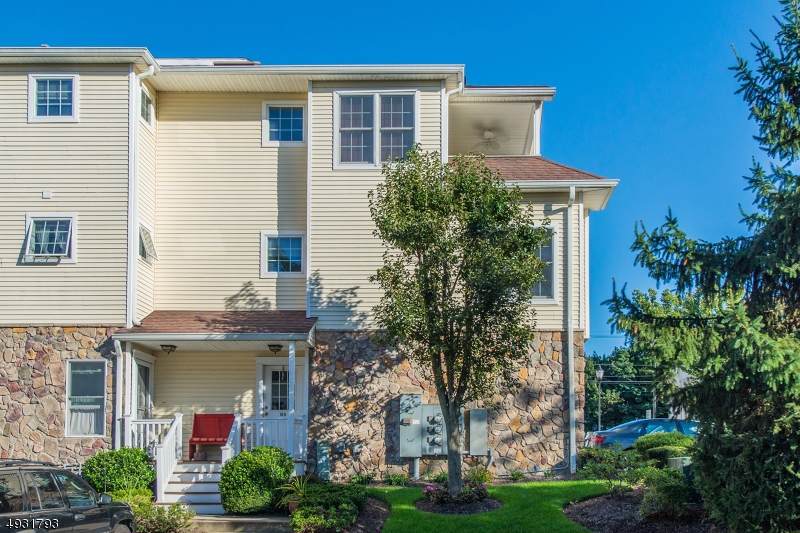 91 Roseland Ave Unit B8 - Photo 1