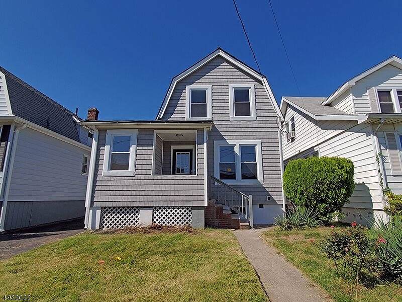 545 Chapman St - Photo 1