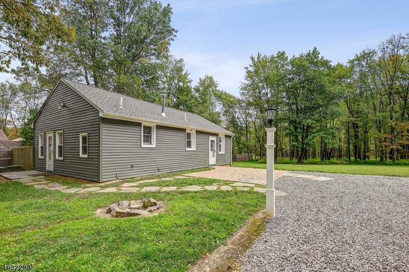 117 Zion-Wertsville Rd - Photo 1