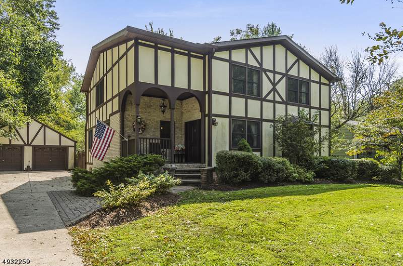 31 Kenbury Rd - Photo 1