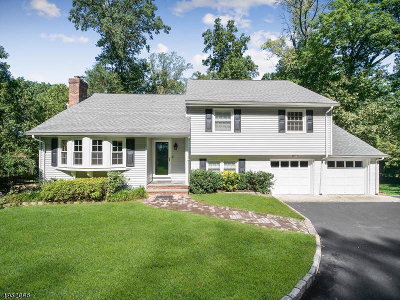530 Fairmount Ave - Photo 1