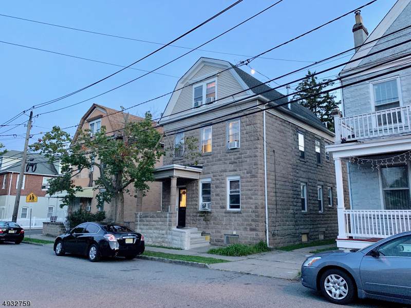 73 Little St - Photo 1