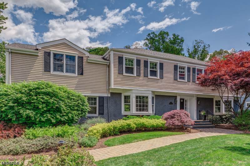 87 Westminster Rd - Photo 1