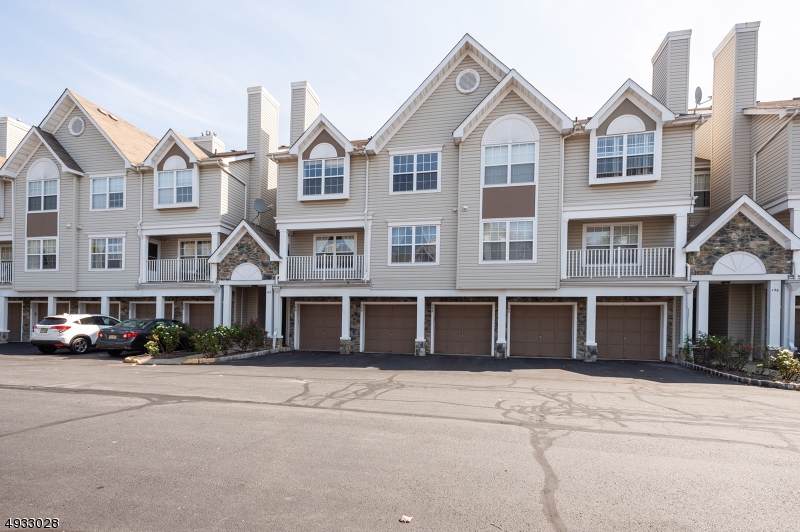166 Prestwick Way - Photo 1