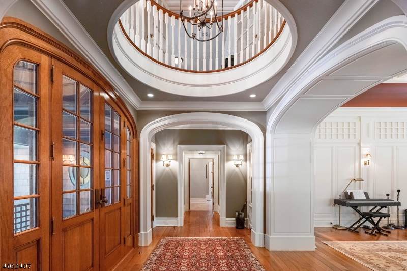 22 Schoolhouse Ln - Photo 1