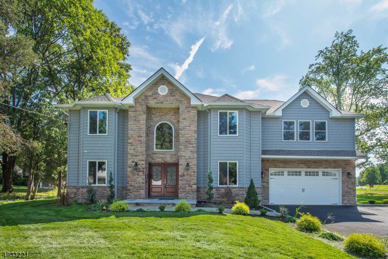 125 Baldwin Ter - Photo 1