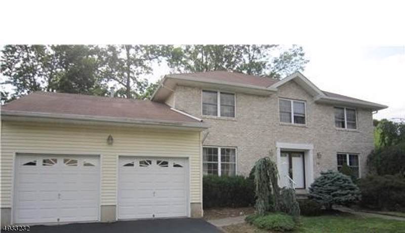 10 Troy St - Photo 1