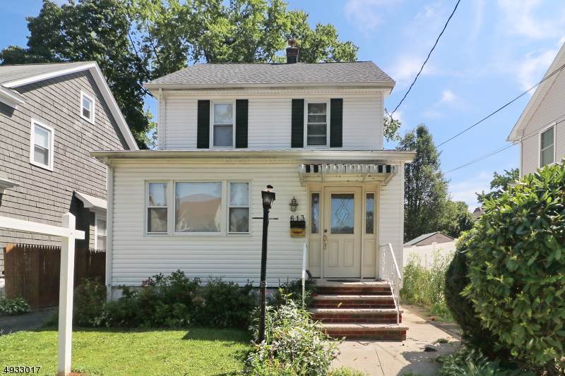 613 Sherman Ave - Photo 1