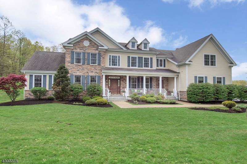 18 Arbor Rd - Photo 1