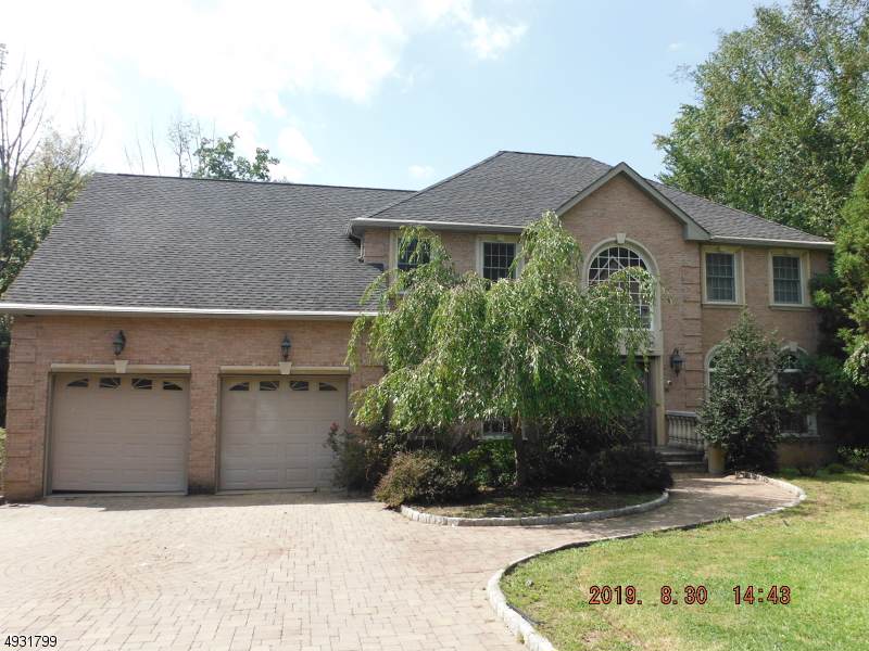 33 Mountainview Ave - Photo 1