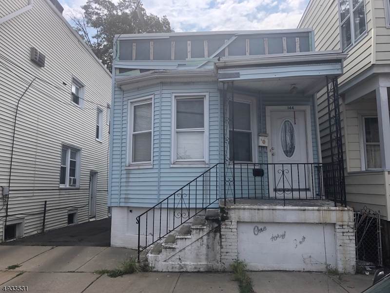 144 Heckel St - Photo 1