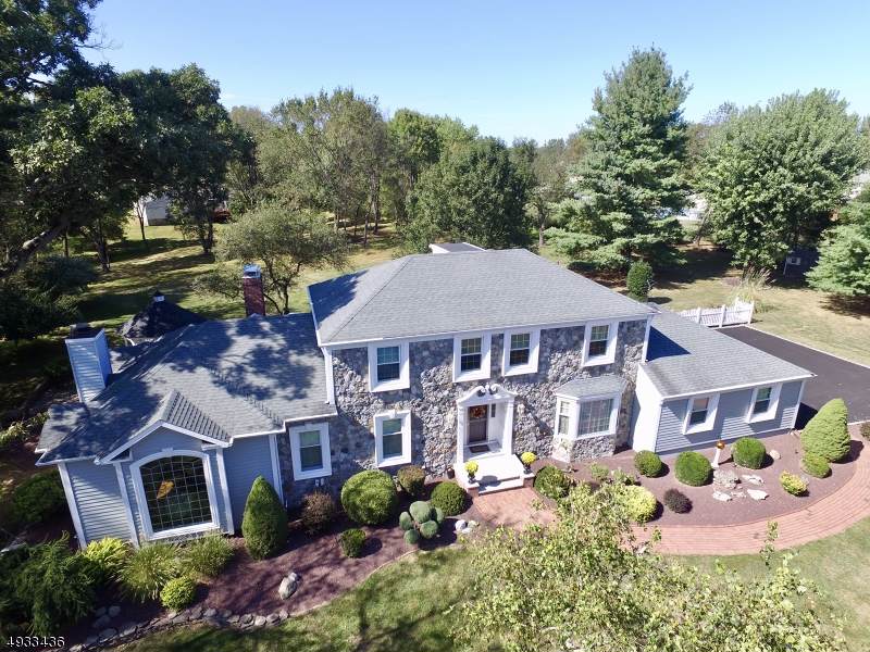 26 Cardinal Dr - Photo 1
