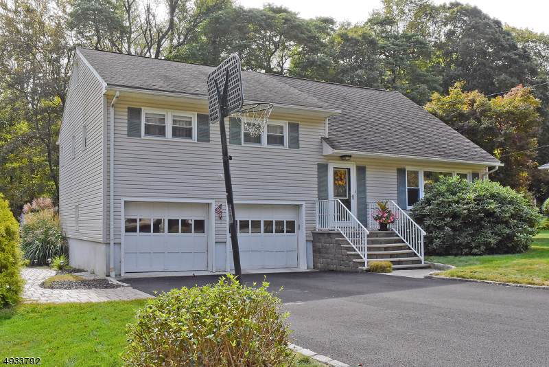 6 La Malfa Rd - Photo 1