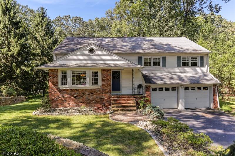 7 Coursen Way - Photo 1