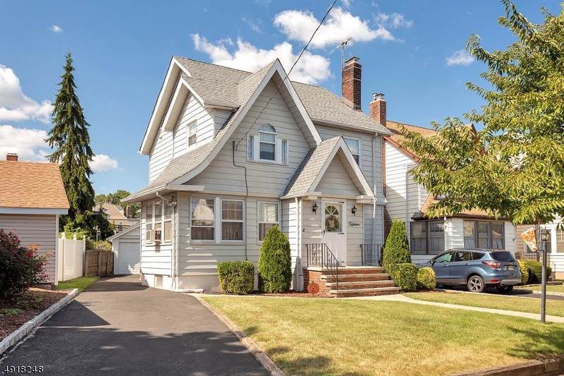15 Reservoir Pl - Photo 1
