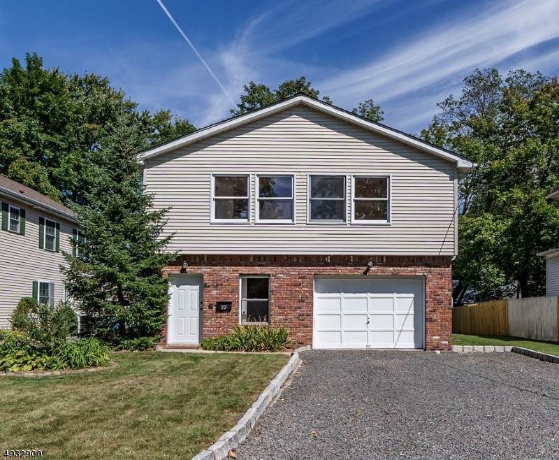 22 Plain St - Photo 1