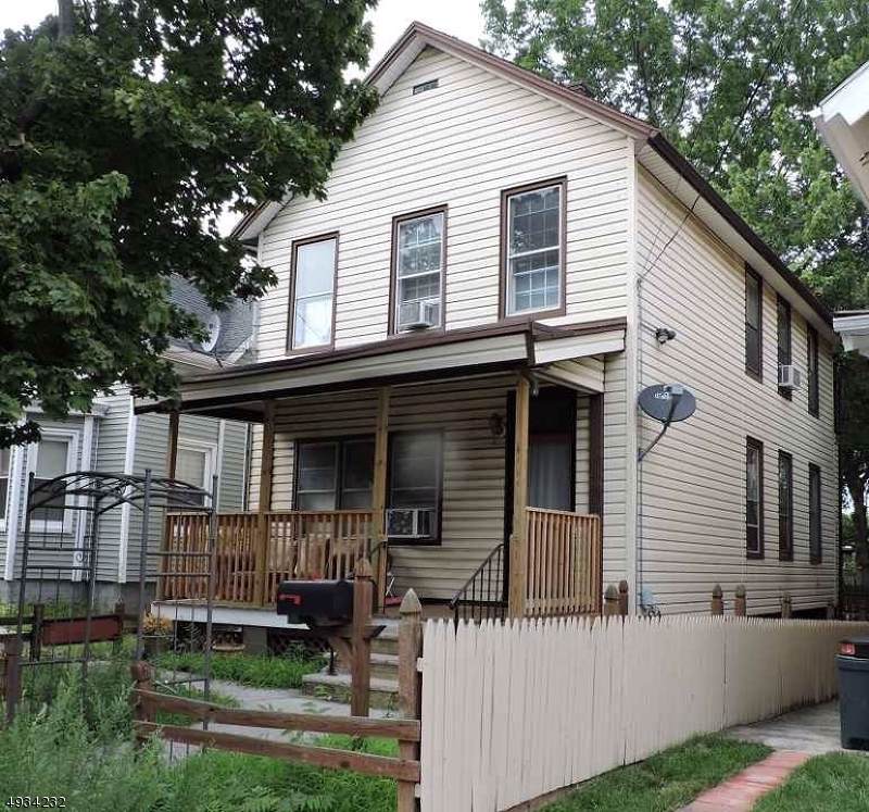 27 Mitchell St - Photo 1
