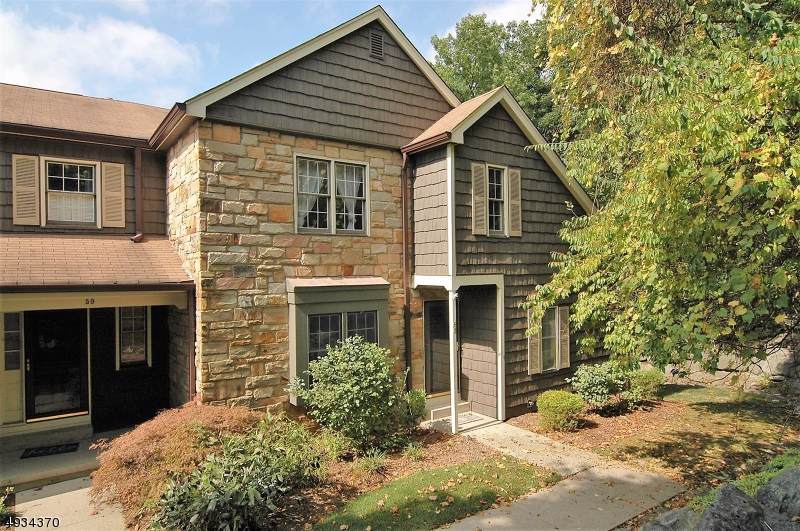 60 Oriole Dr - Photo 1