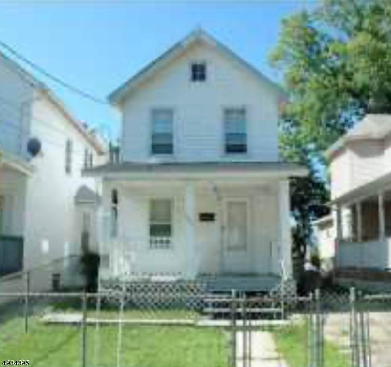 1112 Monroe Ave - Photo 1