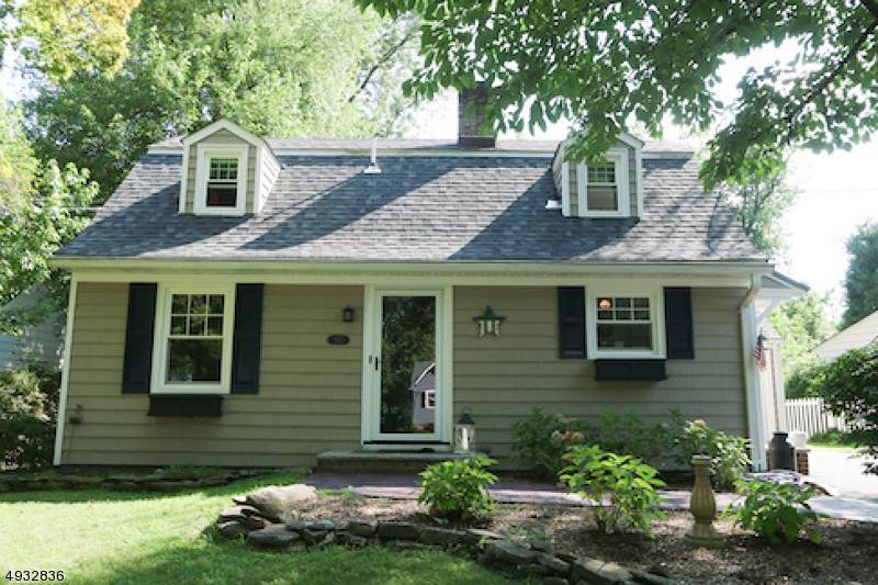 107 Mohawk Dr - Photo 1