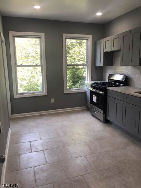 23 Baldwin Ave - Photo 1