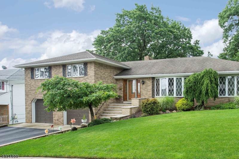 23 Haven Ave - Photo 1