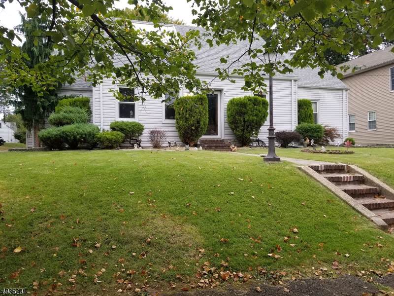 1 Yarmouth Rd - Photo 1