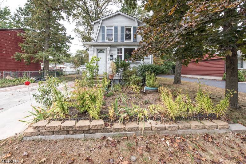 1107 Cook Ave - Photo 1