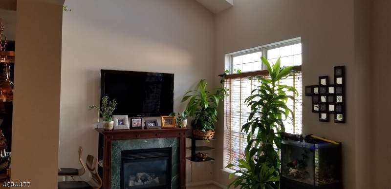 1106 Cypress Dr - Photo 1