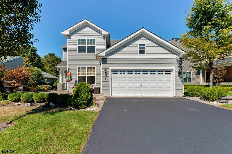 8 Brabant Ct - Photo 1