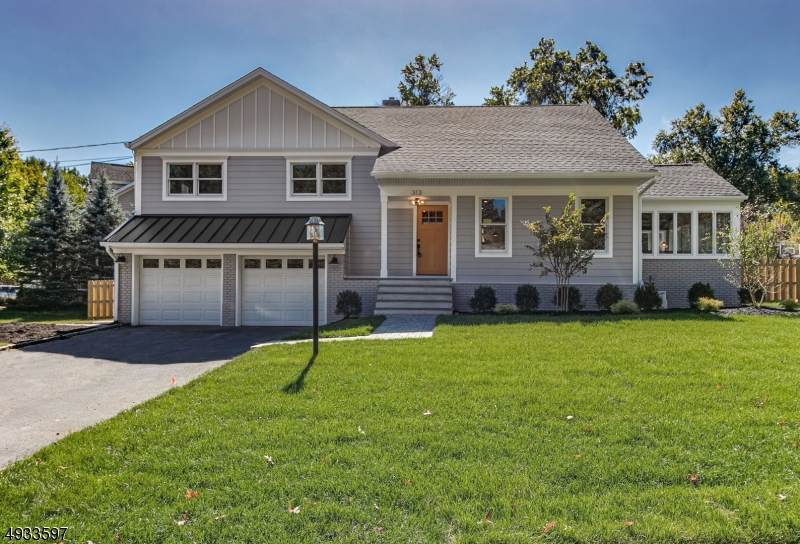 313 Woods End Rd - Photo 1