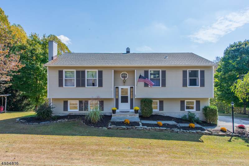 15 South Field Dr - Photo 1