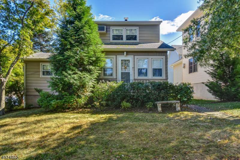 8 Henry Ave - Photo 1