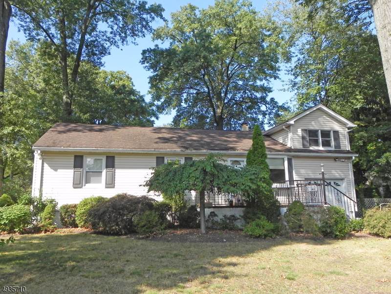 148 Bergen Ct - Photo 1