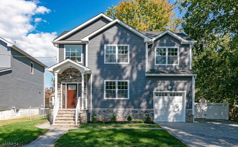 4 Rose St - Photo 1
