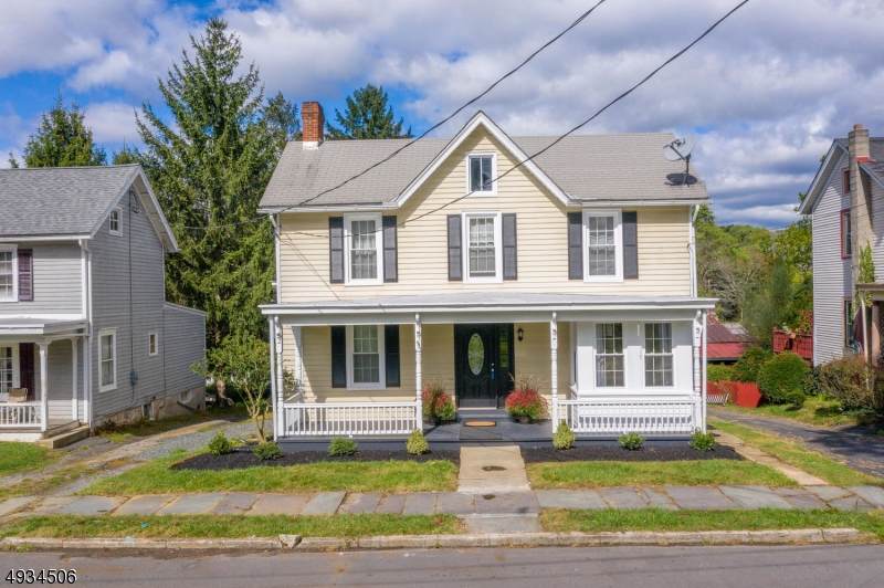 72 Brunswick Ave - Photo 1