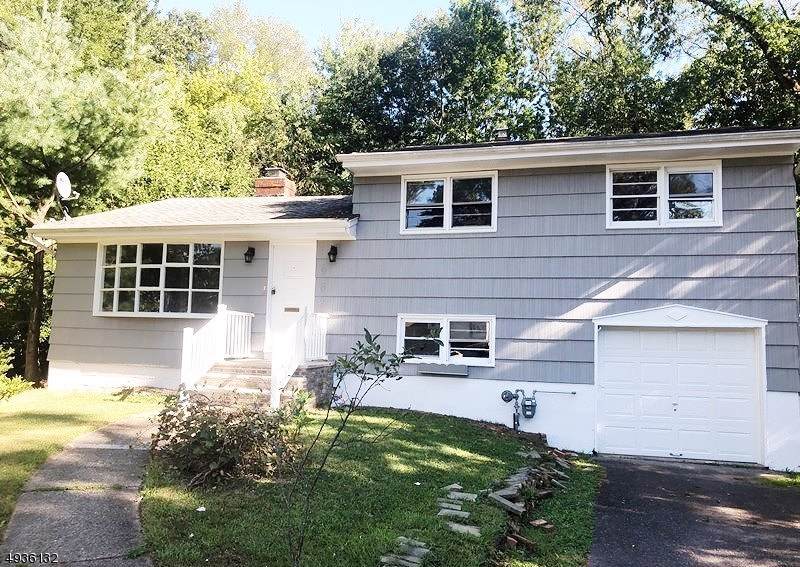 287 4TH AVE - Photo 1