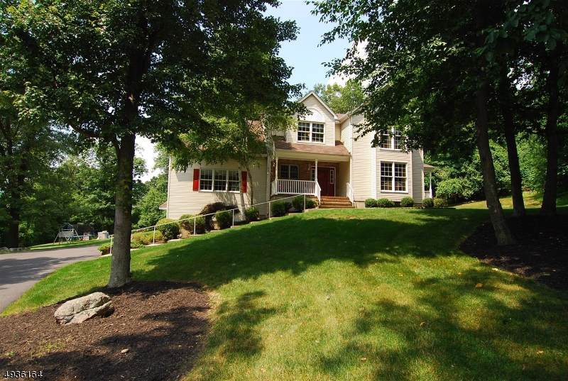 1 Joseph Ct - Photo 1