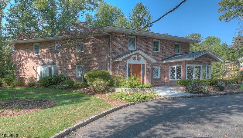 218 Devon Rd - Photo 1