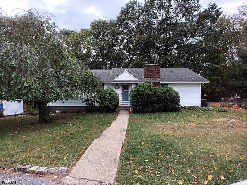 11 Michael Ct - Photo 1