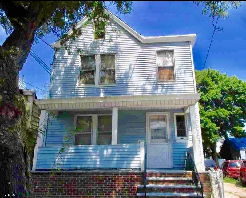 441 14TH AVE - Photo 1
