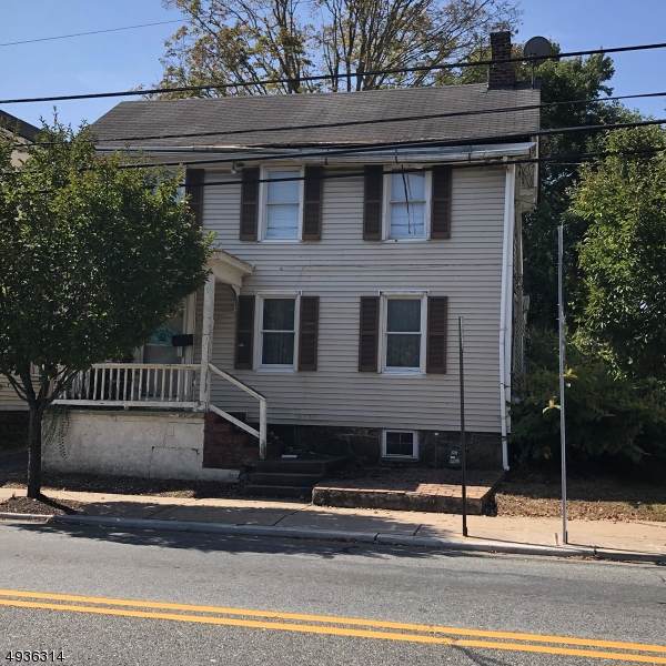 300 Main St - Photo 1