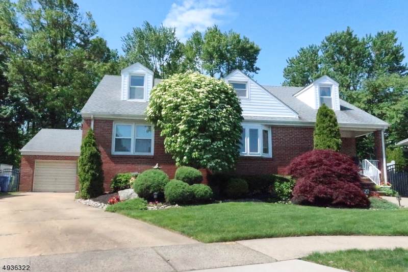 756 Christopher Ct - Photo 1