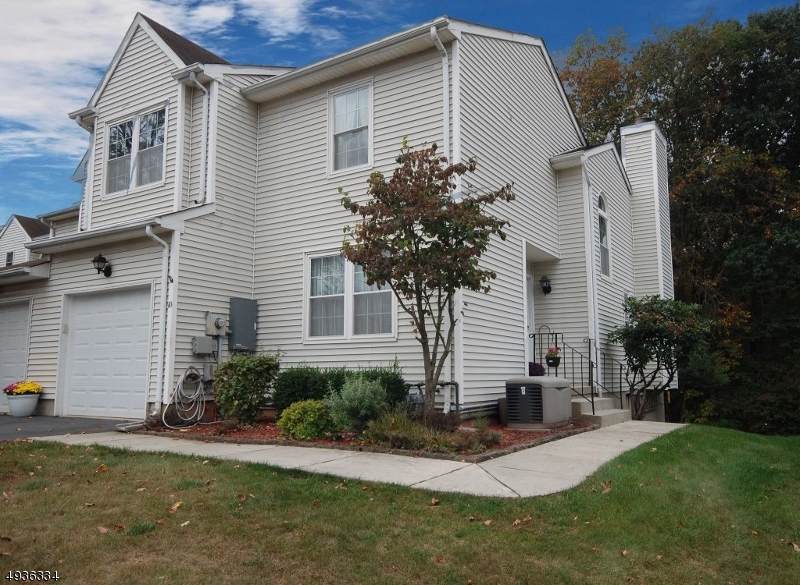 10 Iroquois Trl - Photo 1